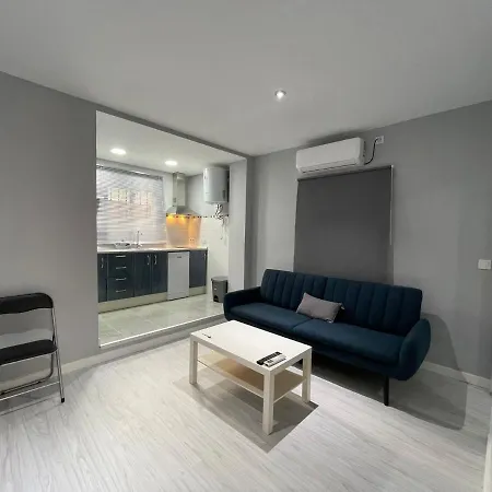 Adrian Semesterbostad *